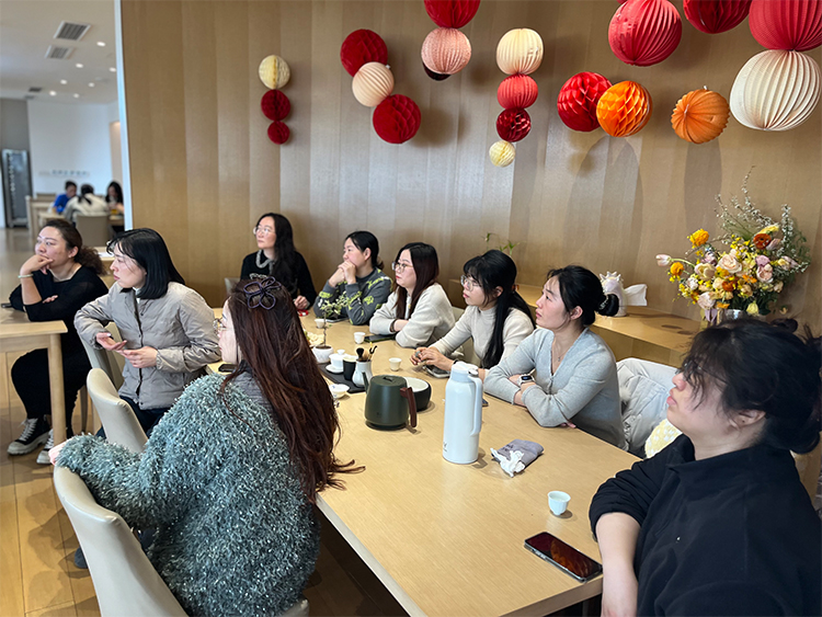 17413670873572100aVa.jpg 1.jpg